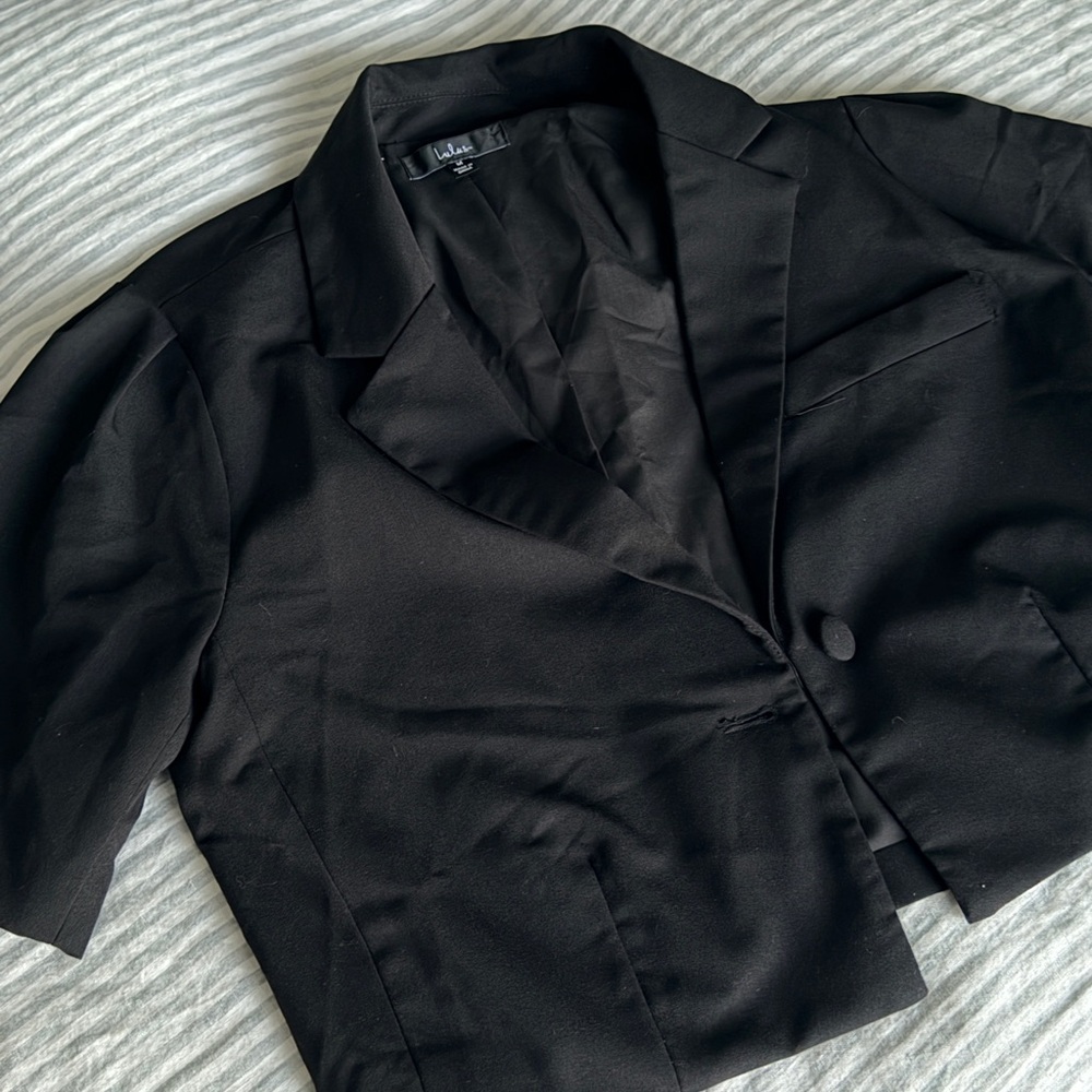 LULUS Black Cropped Short Sleeve Blazer - Picture 3 of 9
